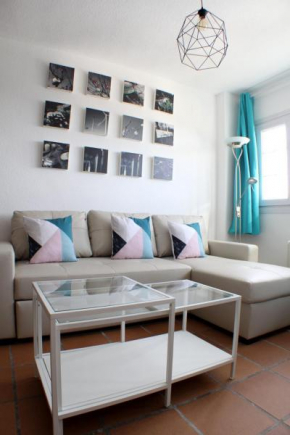 Apartamentos Arttyfal con parking y wifi by SURYNIEVE Sierra Nevada